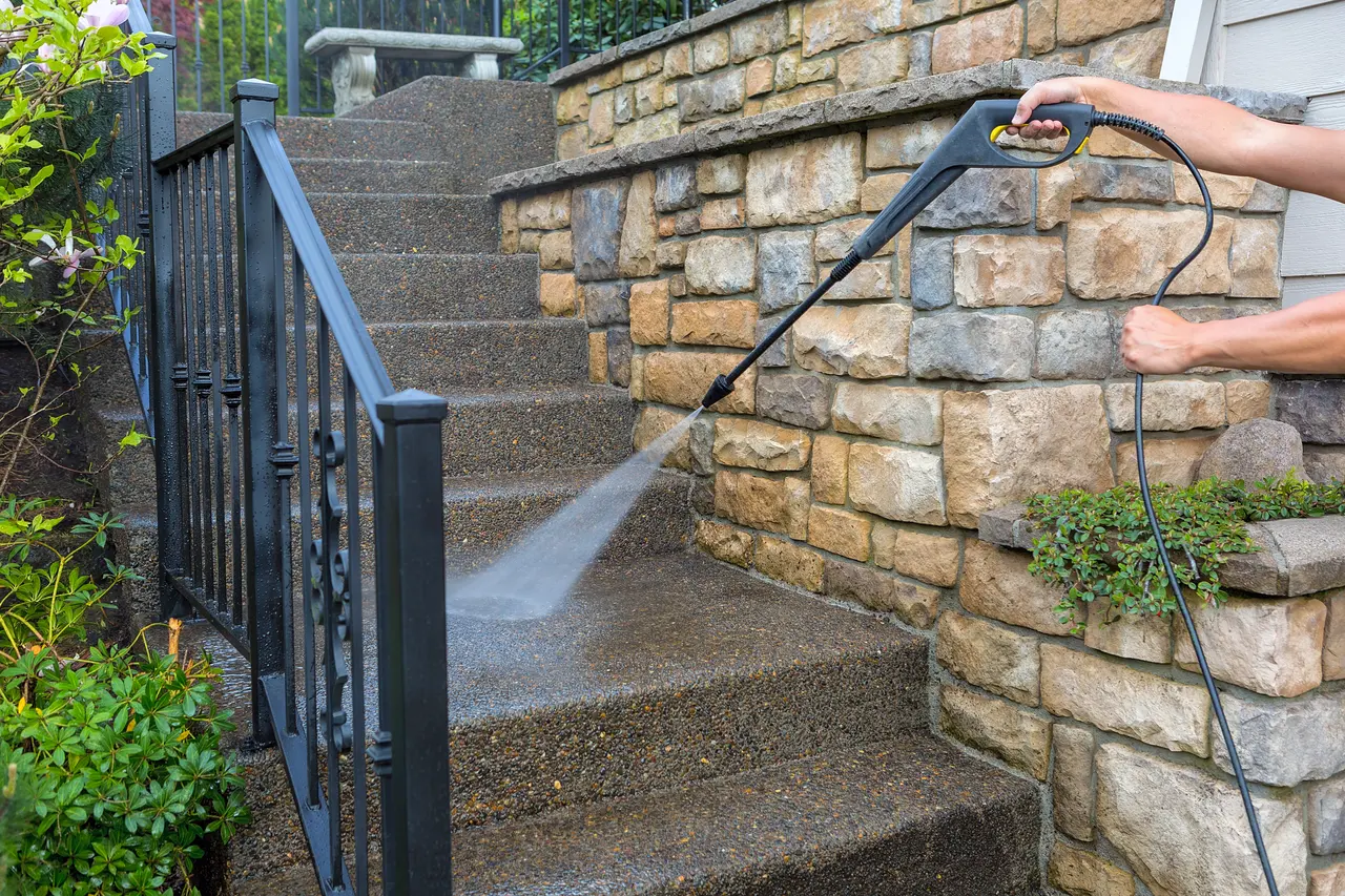 Stone steps and stacked-stone retaining wall cleaned at an Upstate SC home